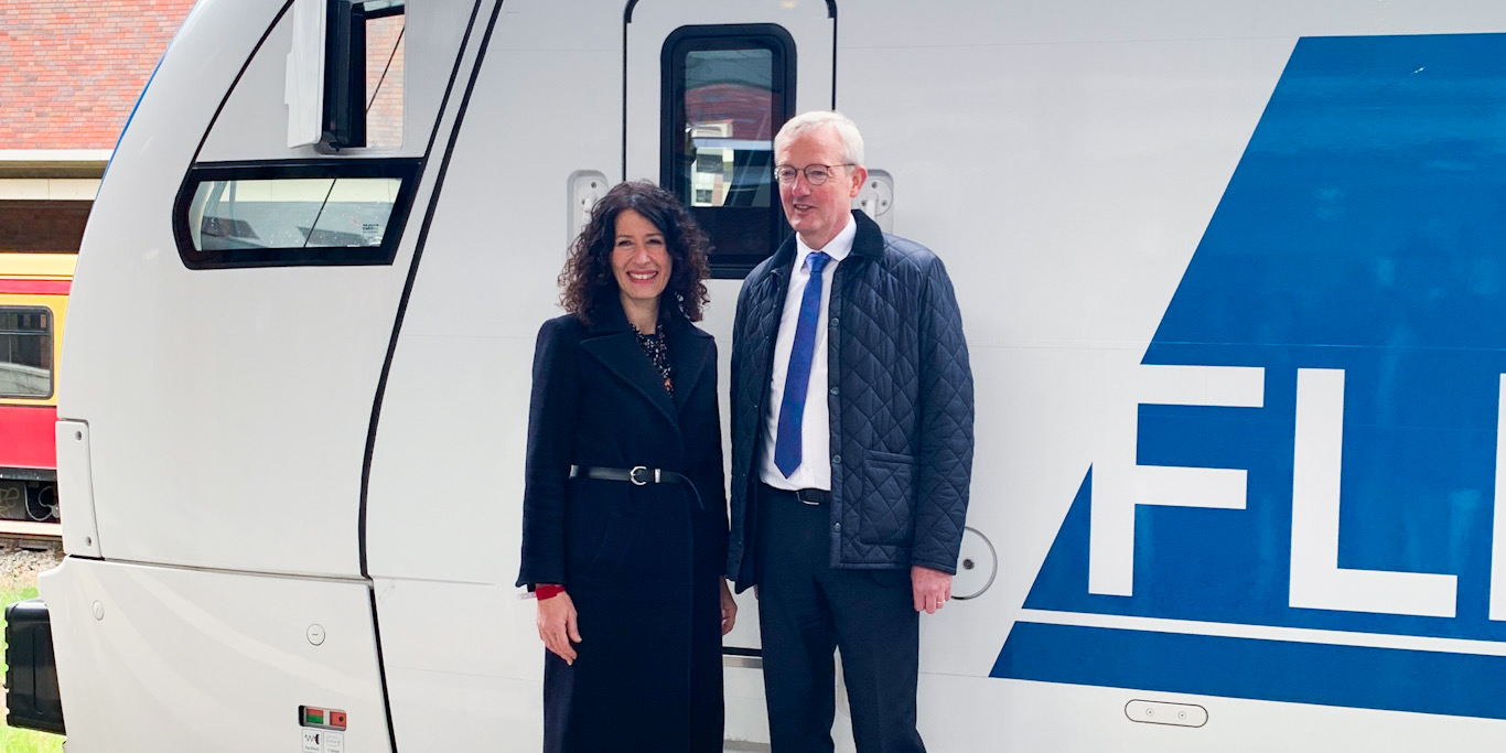 Verkehrsminister Guido Beermann und Mobilitätssenatorin Bettina Jarrasch 