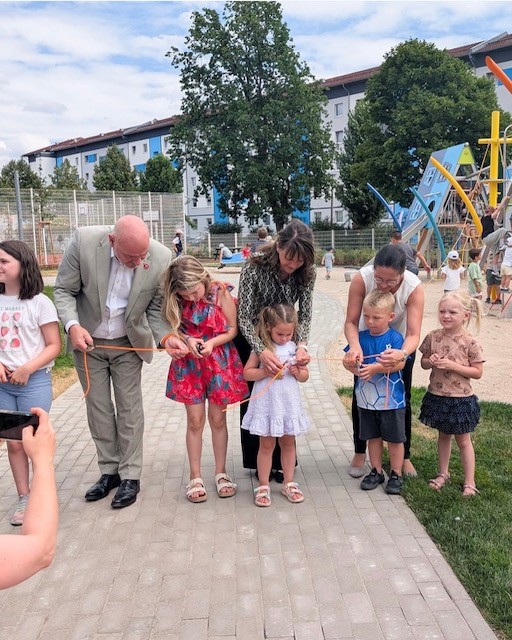 Spielplatz-Einweihung in Velten