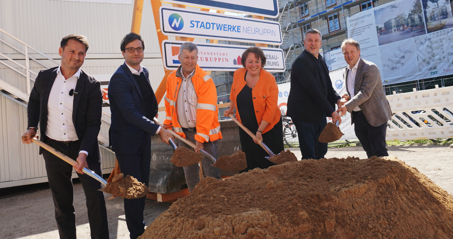 Spatenstich L 167 Neuruppin Spatenstich L 167 Neuruppin