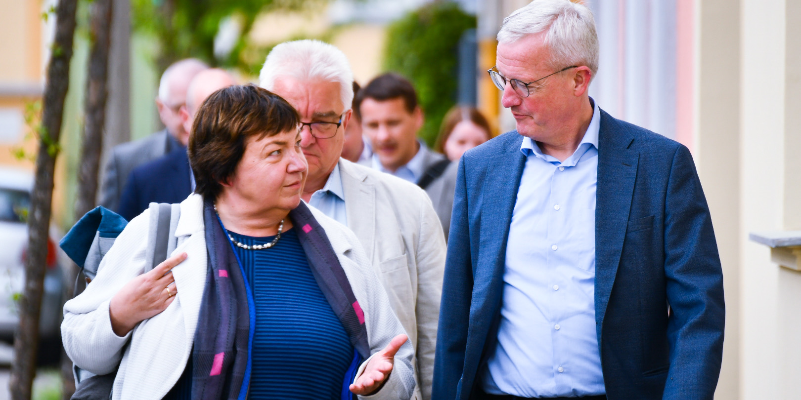 Minister Beermann und die Bürgermeisterin von Luckenwalde im Gespräch 