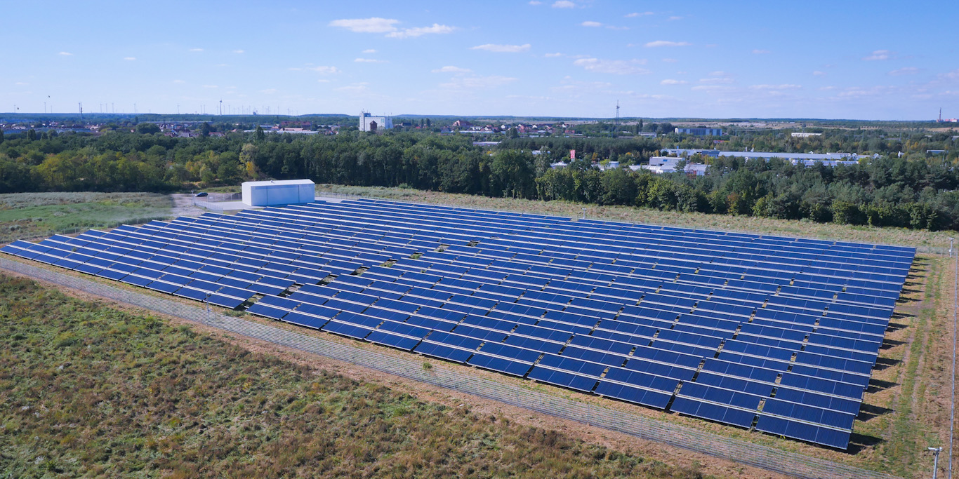Solarthermie-Anlage in Senftenberg von oben