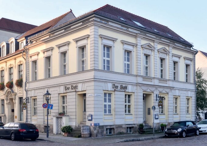 ...die Potsdamerinnen und Potsdamer selbst, die jahrezehntelang Haus für Haus...