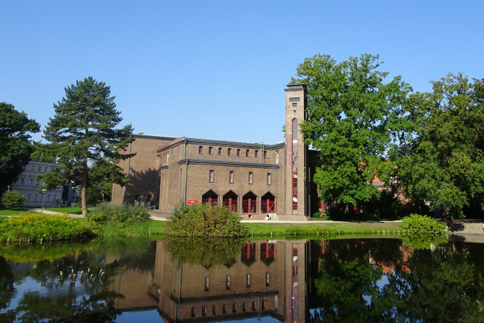 ...heute Landesmuseum für moderne Kunst in Cottbus.