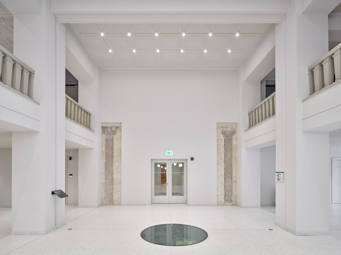 ...und erster Anlaufpunkt:...