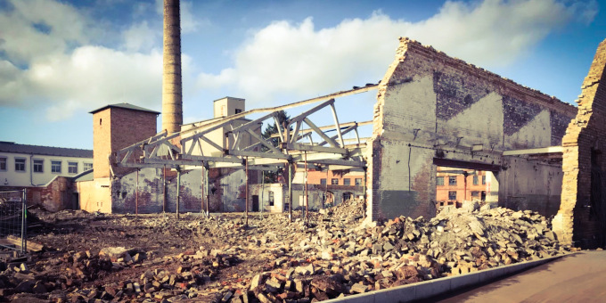 Aus einem verfallenen Industriegebäude in Finsterwalde... 